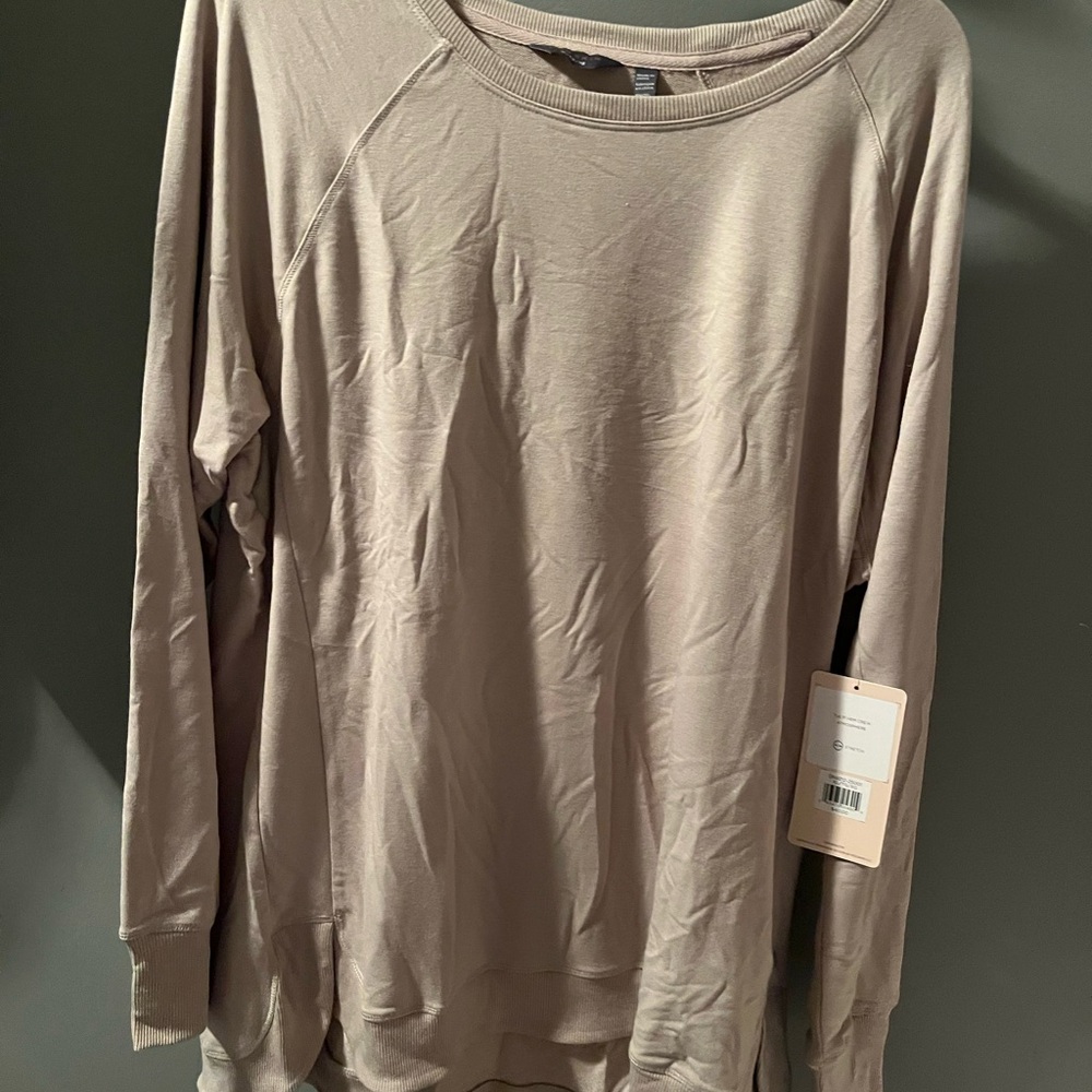 Danskin Women's Tan Sweatshirt